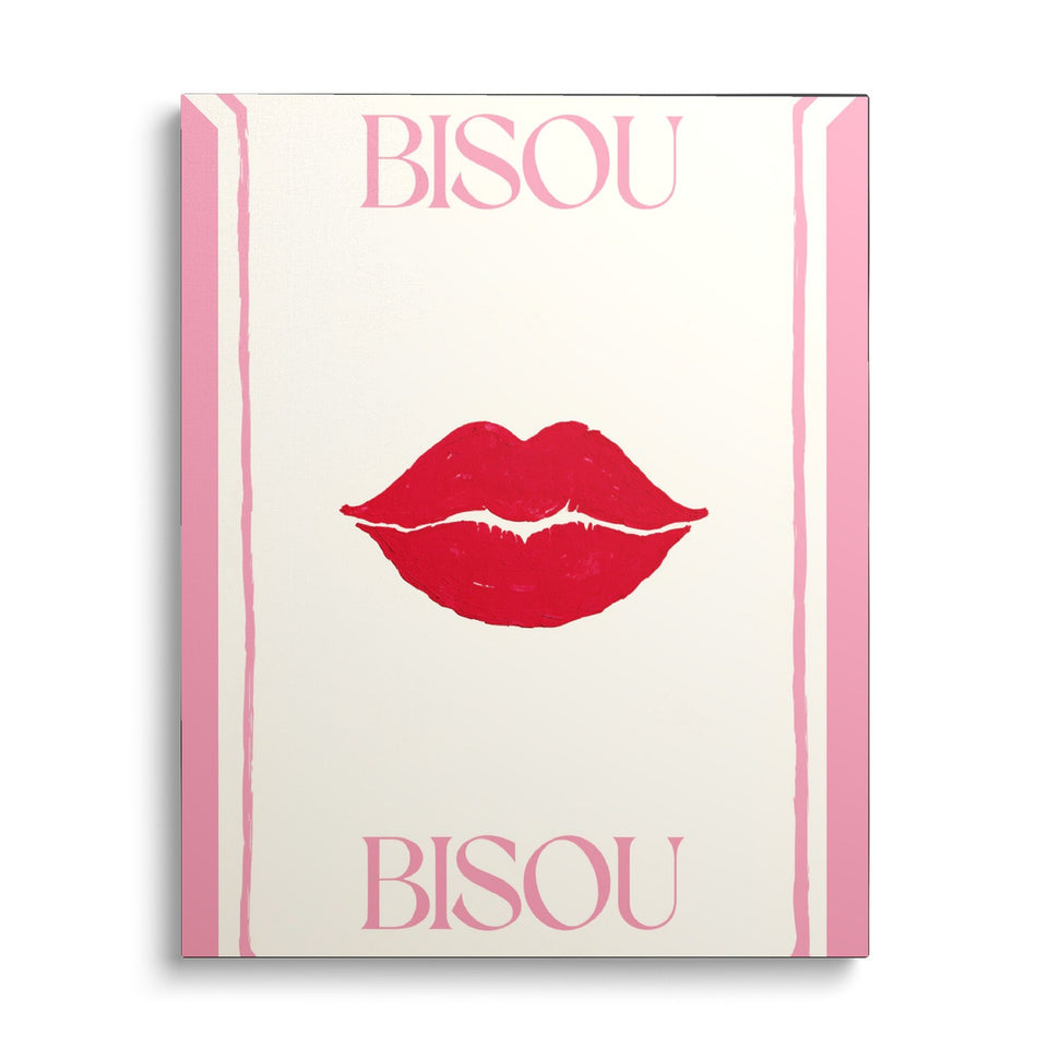 Toile Le Baiser vue de face sur fond blanc : bouche rouge peinte entre deux mots « Bisou » en lettres roses, bordures à rayures roses