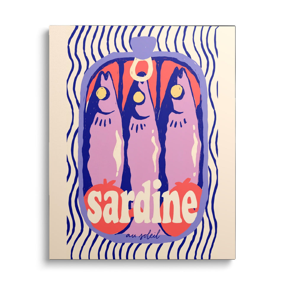 Toile Sardine au Soleil vue de face sur fond blanc : boîte de sardines illustrée, poissons mauves et tomates, inscription « sardine au soleil » sur fond de vagues bleues